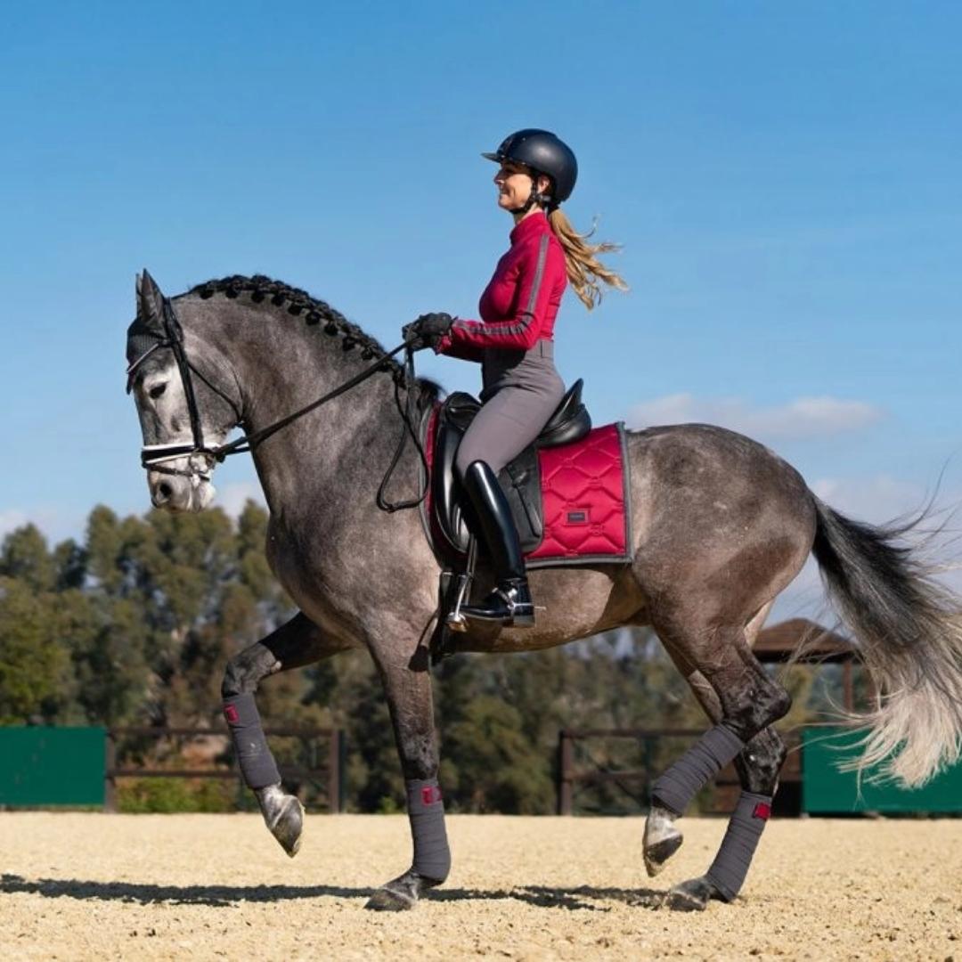 Equestrian Stockholm Tapis de dressage Wild Rose 1000 Sabots